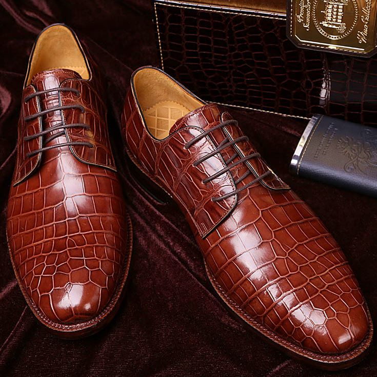Luxury Brown Crocodile-Embossed Leather Oxford Shoes for Men